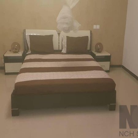 Saly - Villa Kage 6 Chambres -Clim-Wifi-Eau Chaude-Billard-Babyfoot-Ping Pong-Canal - Electricite Non Comprise Exteriör bild