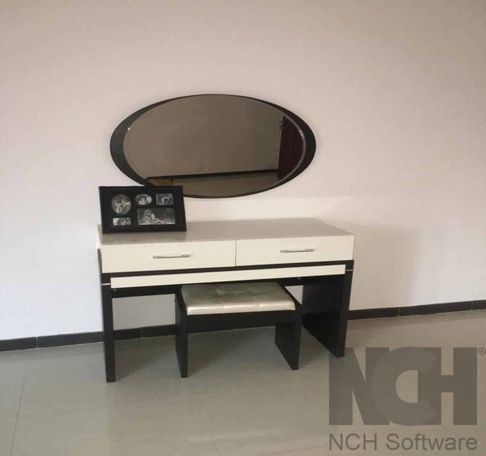 Saly - Villa Kage 6 Chambres -Clim-Wifi-Eau Chaude-Billard-Babyfoot-Ping Pong-Canal - Electricite Non Comprise Exteriör bild